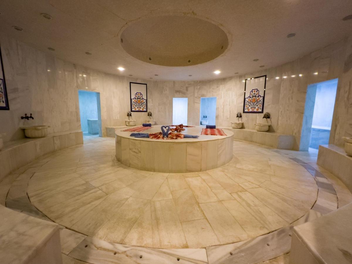 โรงแรมทีที ไฮดรอส คลับ เกเมร์ ภายนอก รูปภาพ Turkish bath in the hotel